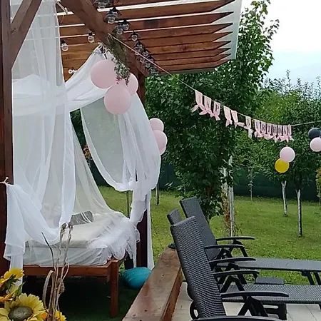 Smestaj Sa Bazenom Sunny Hill Апартаменты *
