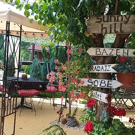 Smestaj Sa Bazenom Sunny Hill