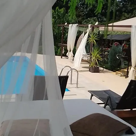 Apartamento Smestaj Sa Bazenom Sunny Hill Smederevska Palanka