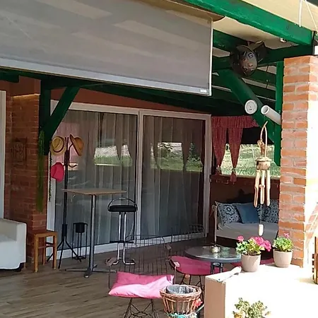 Smestaj Sa Bazenom Sunny Hill *