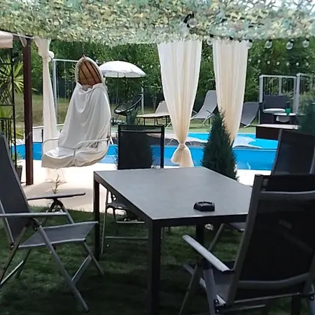 Smestaj Sa Bazenom Sunny Hill