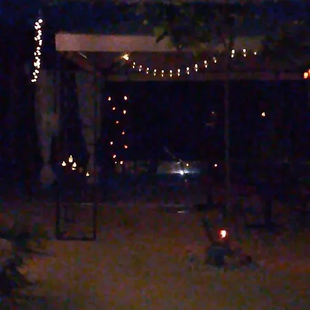 Smestaj Sa Bazenom Sunny Hill Apartamento *