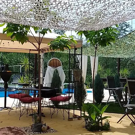 Smestaj Sa Bazenom Sunny Hill * Smederevska Palanka