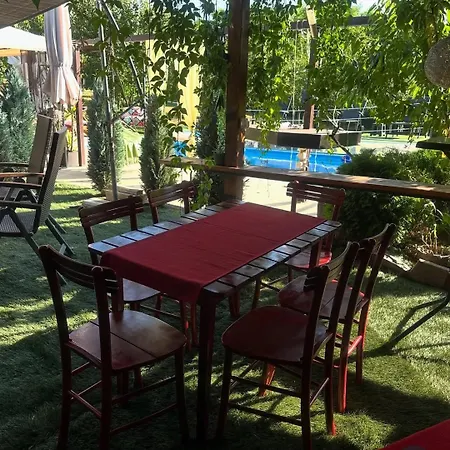 Smestaj Sa Bazenom Sunny Hill