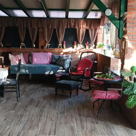 Smestaj Sa Bazenom Sunny Hill Apartment *