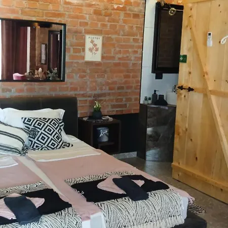 Smestaj Sa Bazenom Sunny Hill Apartamento Smederevska Palanka