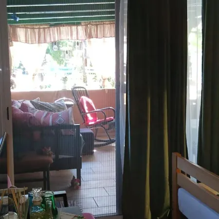 Smestaj Sa Bazenom Sunny Hill *