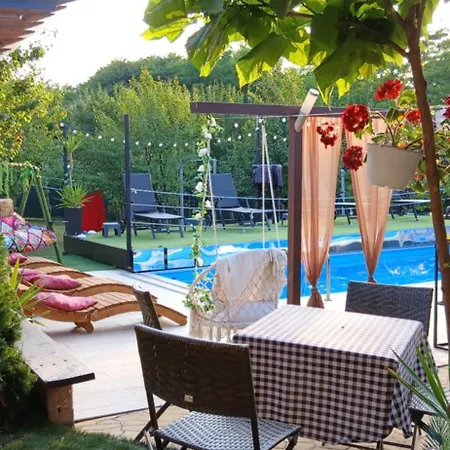 Apartment Smestaj Sa Bazenom Sunny Hill *