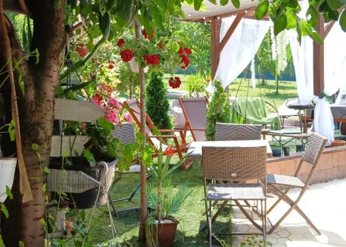 Smestaj Sa Bazenom Sunny Hill Apartment Smederevska Palanka