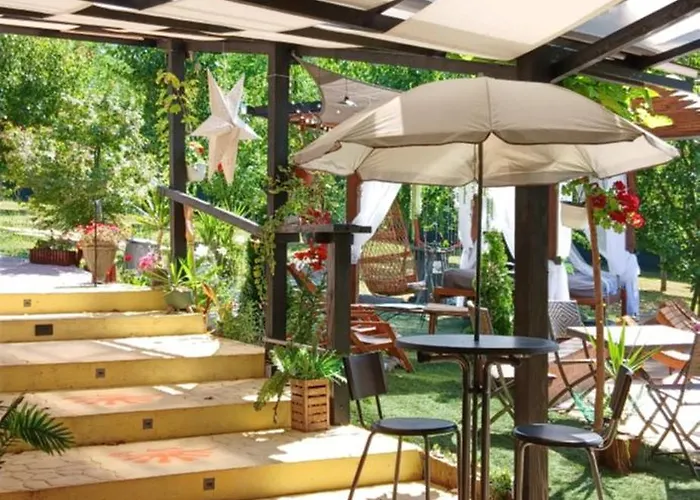 Apartment Smestaj Sa Bazenom Sunny Hill