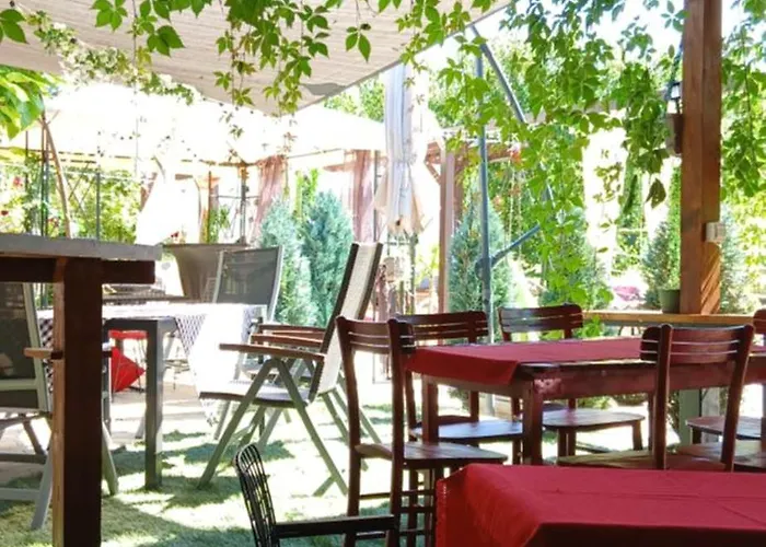 Smestaj Sa Bazenom Sunny Hill Apartment Smederevska Palanka