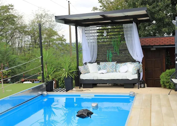 Smestaj Sa Bazenom Sunny Hill Smederevska Palanka